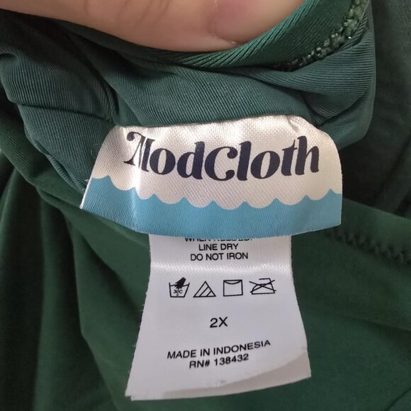 Modcloth Susan Green Button One Piece Swimsuit - Picture 5 of 5